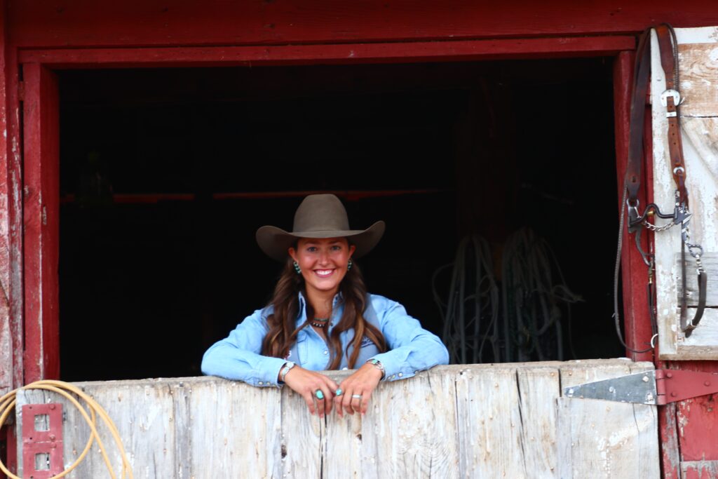 This image has an empty alt attribute; its file name is Thompson-H-00025-1024x683.jpg